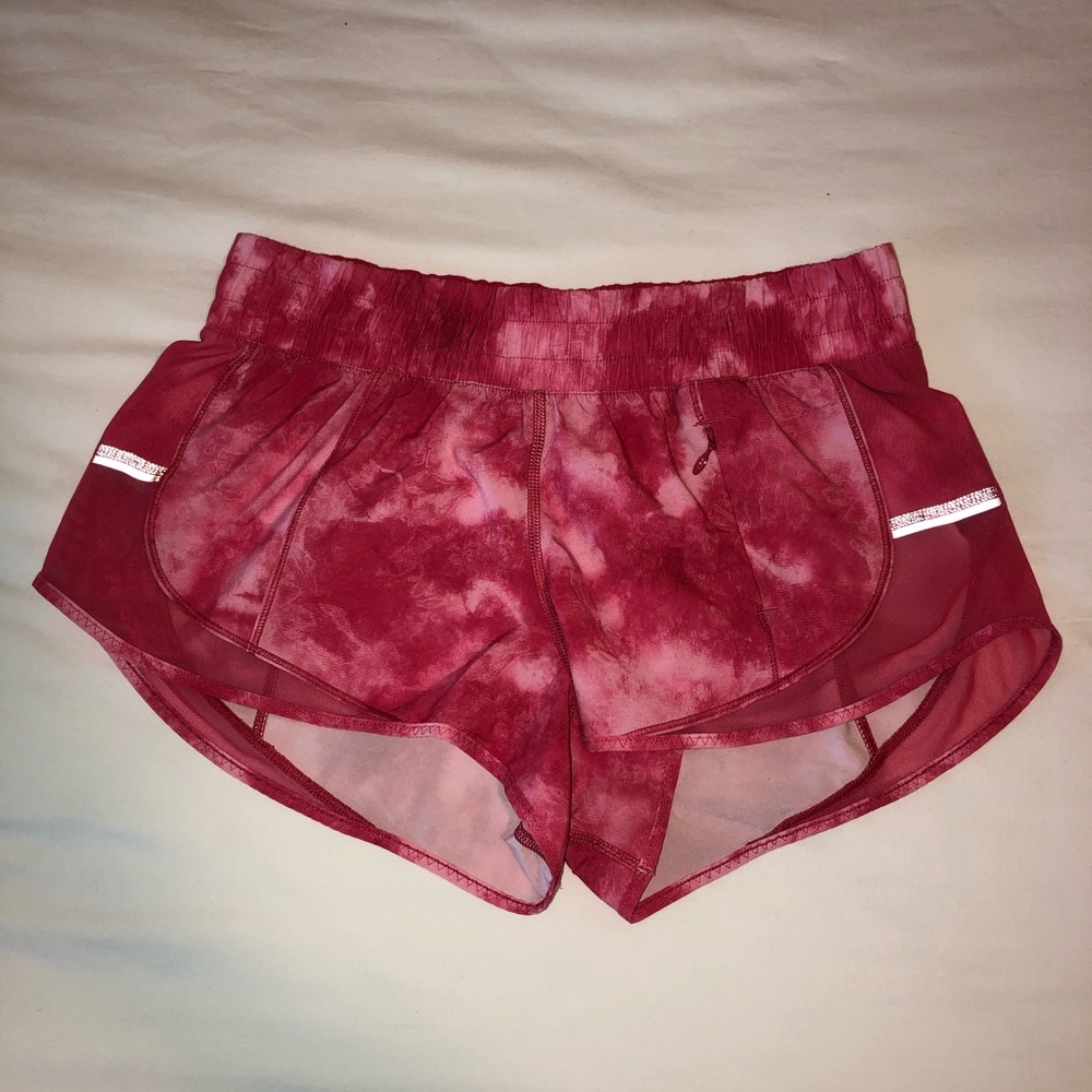 Lululemon Hotty Hot Short